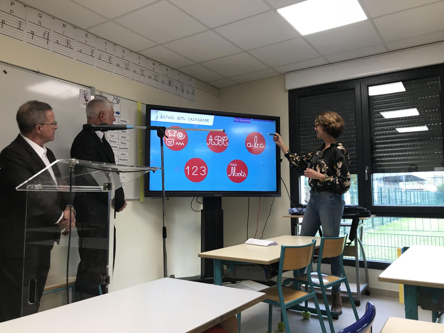 Ecran numérique ecole