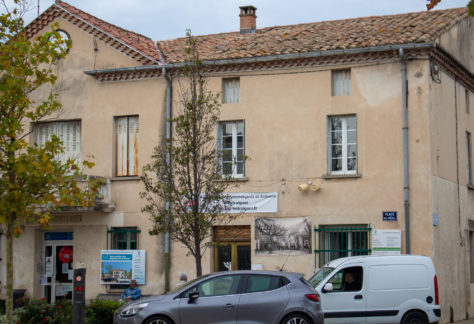 photo de la façade de la poste
